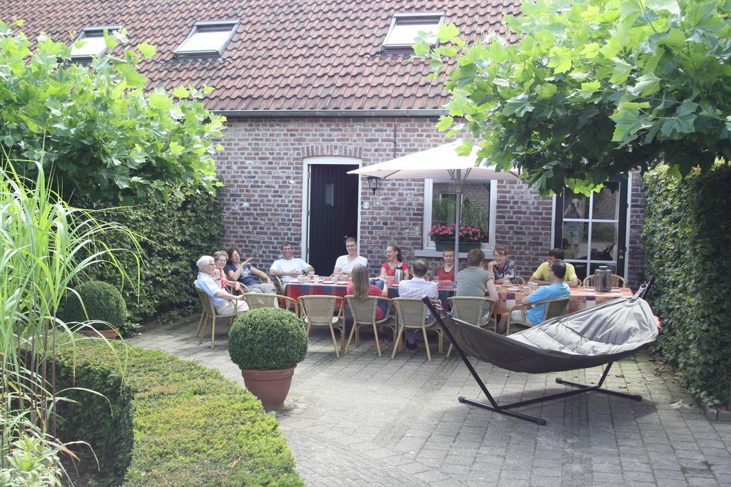 Hotel Erfgoedlogies D'Ouffenhoff Baarlo  Zimmer foto