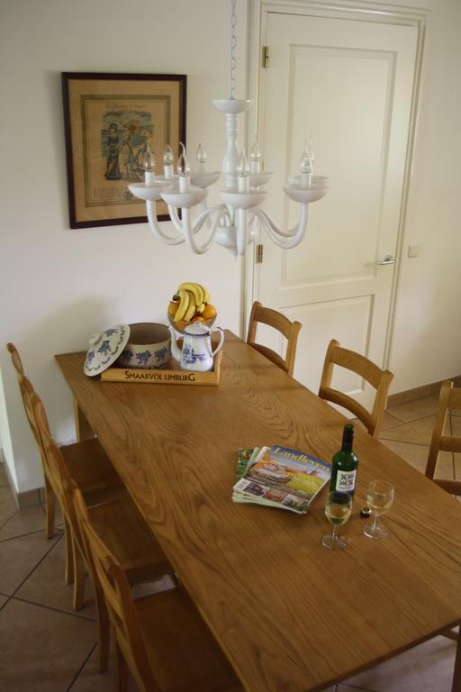 Hotel Erfgoedlogies D'Ouffenhoff Baarlo  Zimmer foto